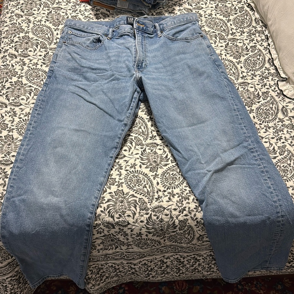 Men’s GAP straight 36x34